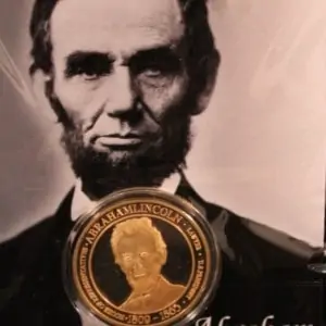Abraham Lincoln Collector Coin