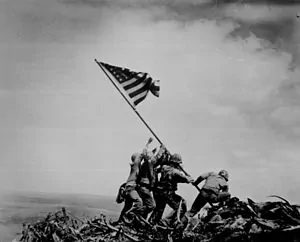 Iwo_Jima_flag_raising wiki