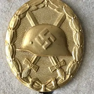 gold wound badge