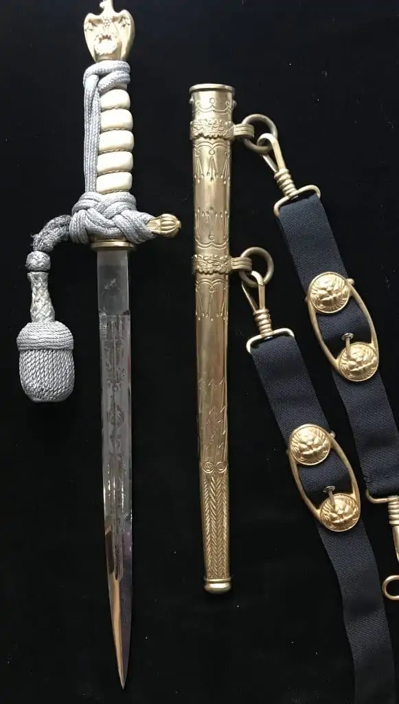 WW2 German naval dagger with portepee – German navy dagger in excellent condition