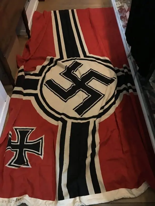 reichskriegsflagge original