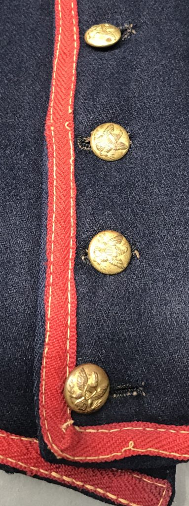 Confederate shell jackets compared to Union styles