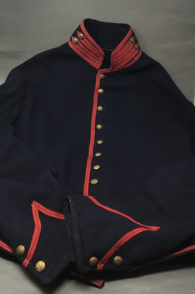 Civil War shell jacket from artillery enlisted soldier