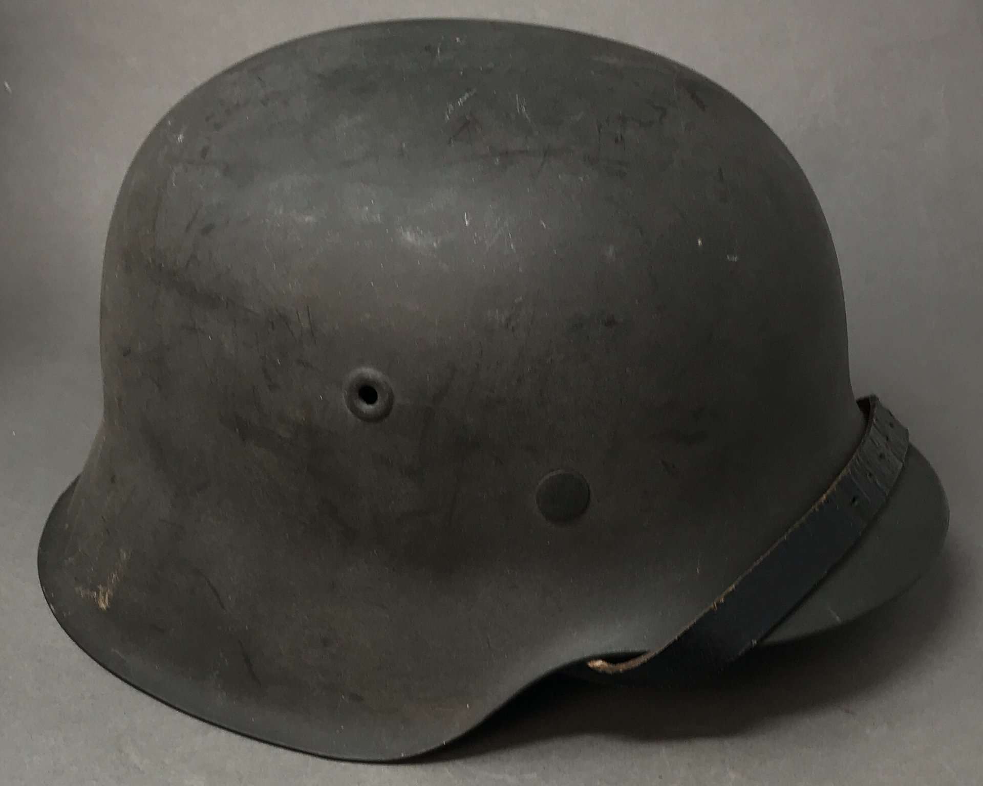 WWⅡ ドイツ軍/M42 helmet【実物】 Uncover Original WWII German Army M42 Helmet Certified