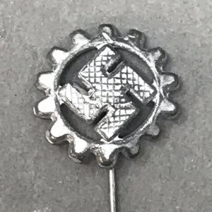 Original German NSDAP (NAZI PARTY) DAF MEMBER’S LAPEL PIN. (Mitgliednadel) Brought Home By A U.S. Veteran Certified