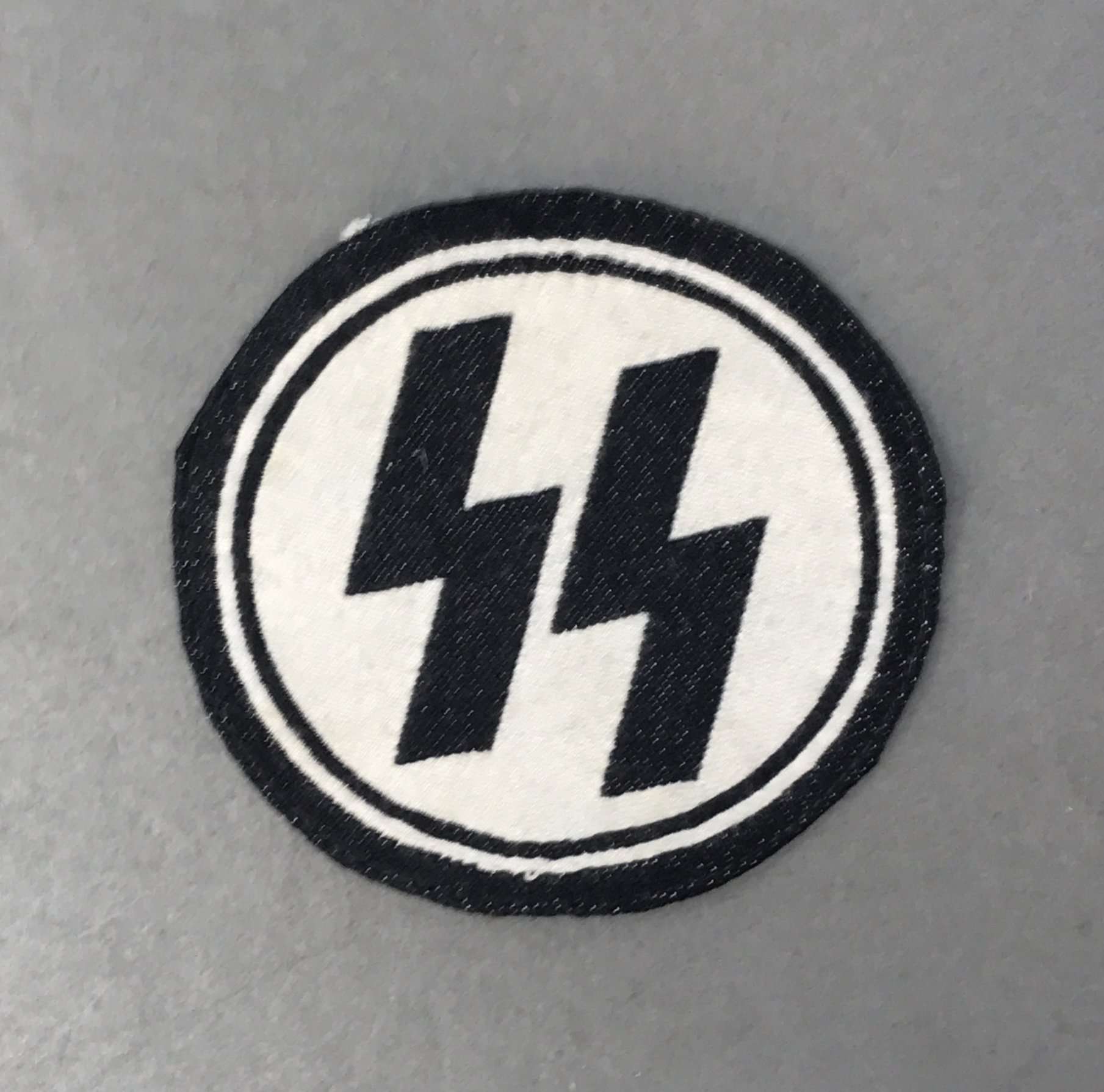 11/25.52○Waffen-SS Uniforms & Insignia WAFFEN-SS UNIFORMS & INSIGNIA – RZM Imports Inc