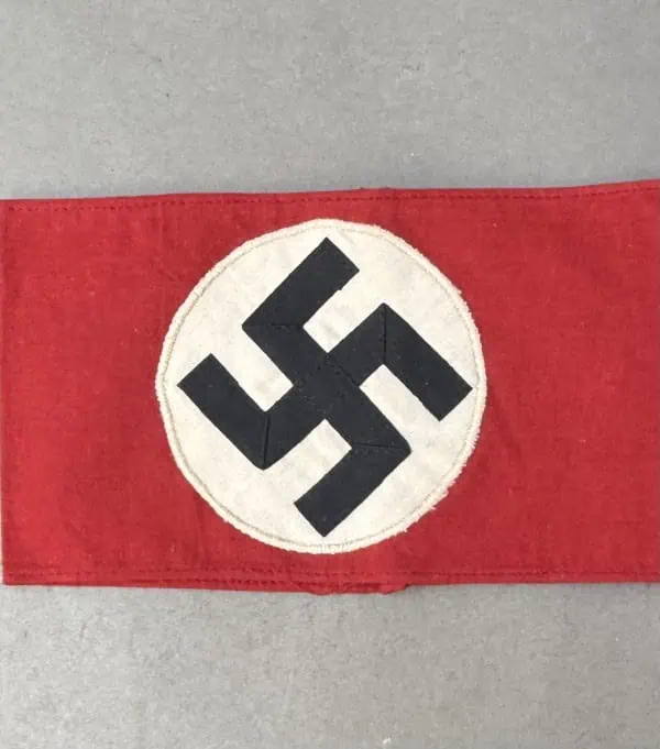 868557B9-A855-467F-9AC6-693FA6BF1651