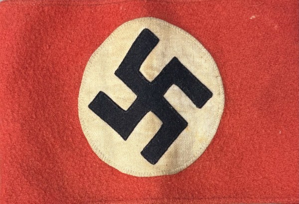 47598238-6C57-486E-A328-C85206A2968D