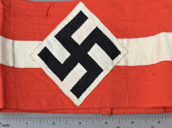 5500F2C5-617E-4902-B7C0-FE0E11AC60F8