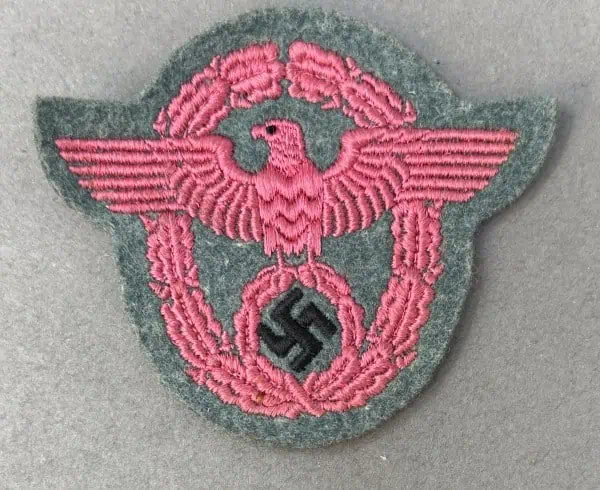 C48EC220-D283-447F-8E94-F3E037520A91