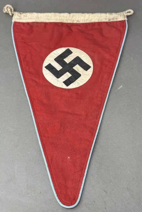 EFFB82B7-1D46-494F-95B0-A51C1C0064C2