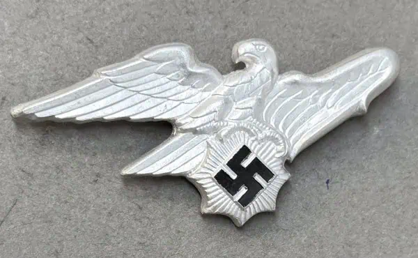 F530DE35-6BB5-4924-8E4E-34B8B7D31010