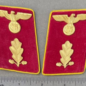 Original German NSDAP (Nazi Party) Political Leader Matching Set Of GAULEITUNG LEVEL, HAUPT-ABSCNHITTSLEITER’S COLLAR TAB. (Kragenspiegel) Certified