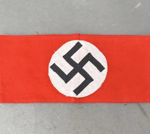 D3377168-FCE3-4266-BE1A-FAA6F1C65590