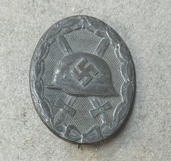 D5B69C19-602F-4D56-BF9E-2121F61C5307