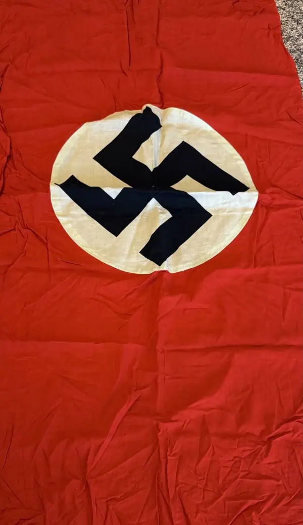 8DDFFA2D-E9DE-451E-A8A4-DFFF017FF9EB