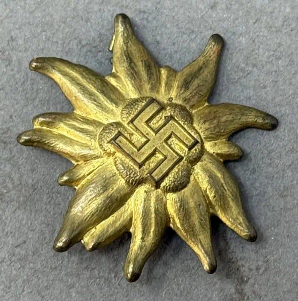 A63186F9-76B7-4D12-AC94-D0E749B5F50D