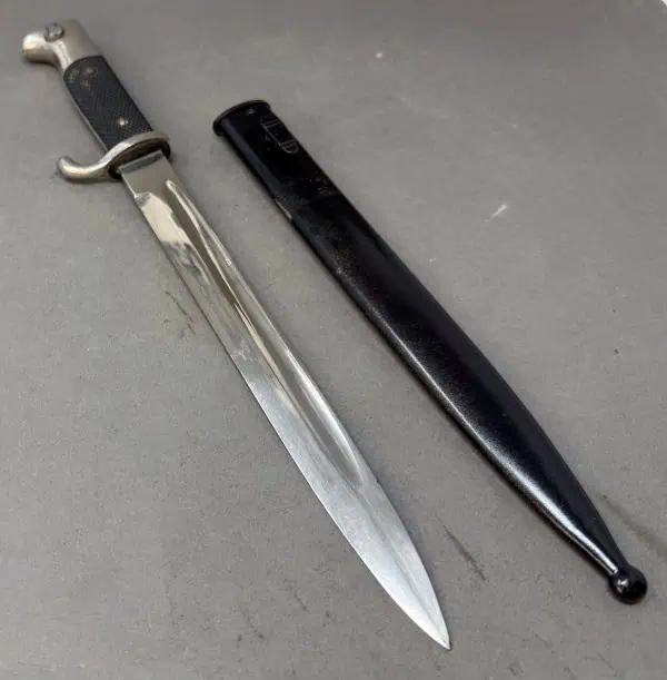 A8912AEC-326C-4C5C-BD5D-76631A5FFD4B