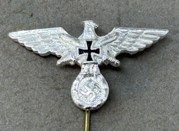 D0D1CB18-B567-49BA-BB32-FB328A73D6AB