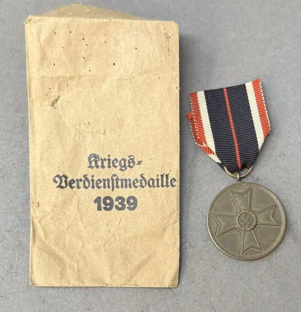 E7CE4779-AAD2-4BE2-B40F-C937F06C978E