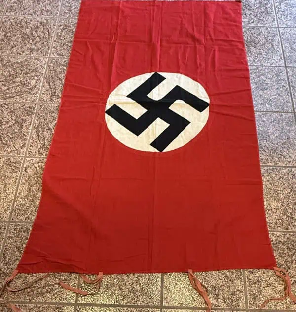 E88BBB0F-8613-4E2A-843C-F1594D5AD50F