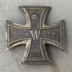 Vaulted Original WWI German IRON CROSS 1ST CLASS, 1914. (Eisernes Kreuz I Klasse) Certified